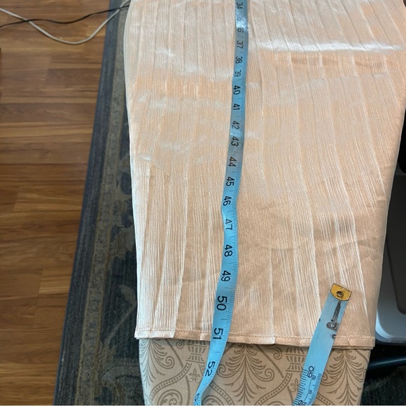 THML Cream Champagne Pleated Maxi/Midi Dress Sleeveless Layered Satin Large L - Picture 4 of 14